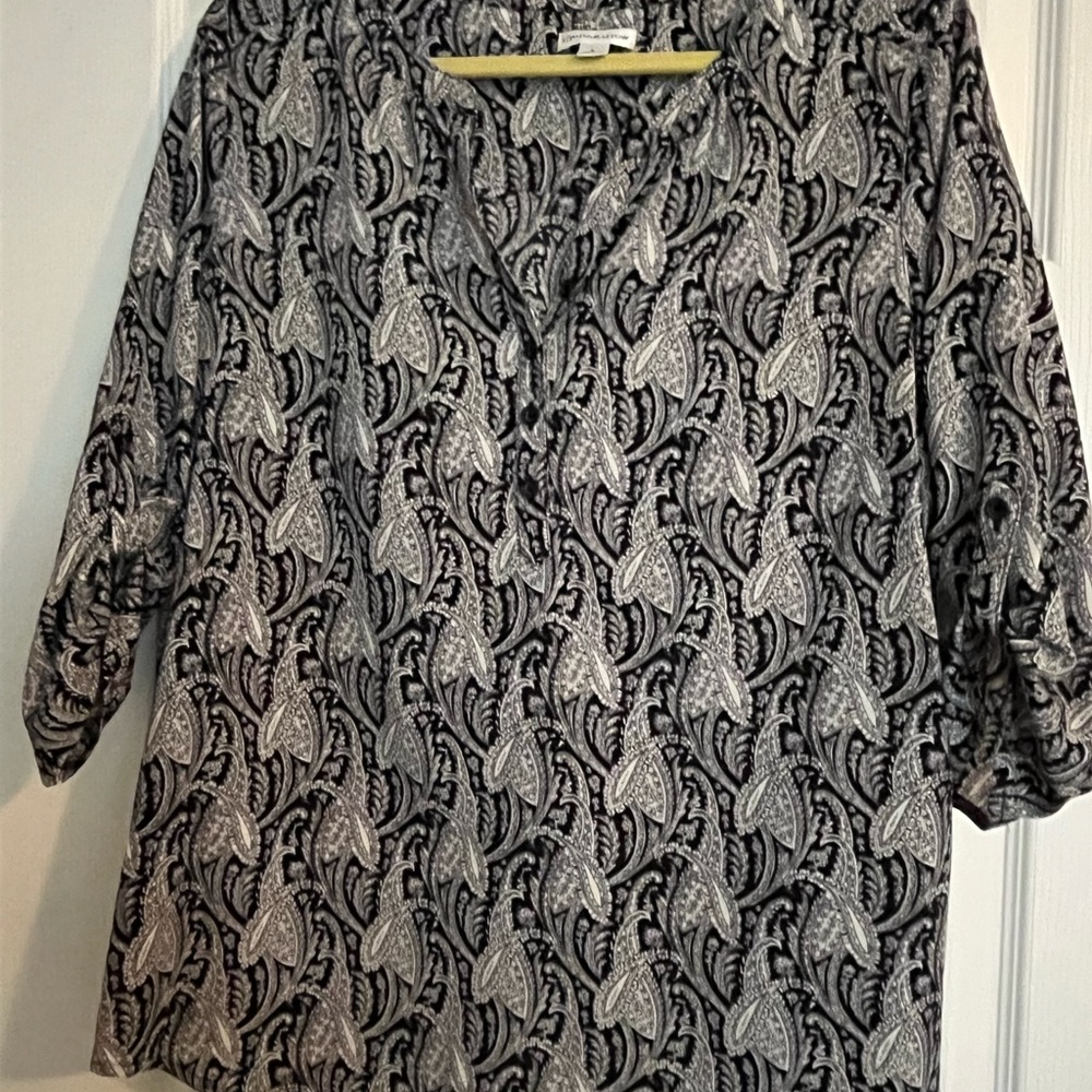 Ladies light weight top. Black and white paisley